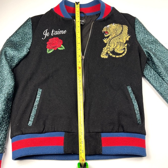 Bebe Y2K Tiger Snake Felted Bomber Embroidered Jacket Women’s size M Black Multi - Picture 8 of 13